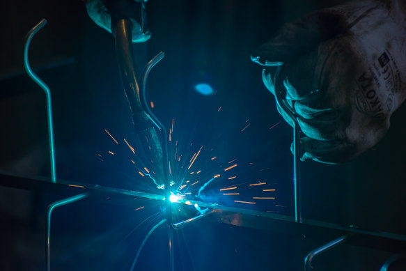 Chemal - producent zawieszek galwanicznych